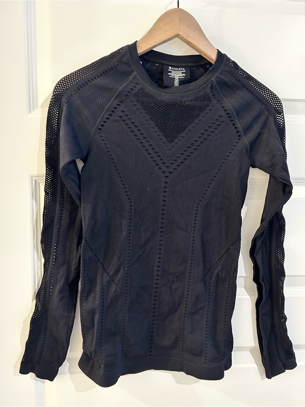 Athleta Oxygen Mesh Top Black Size XS